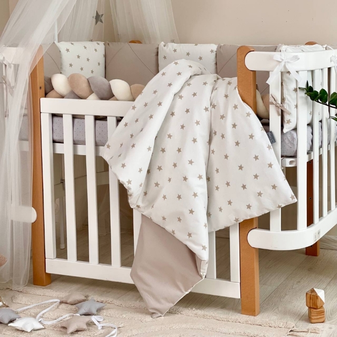 Set lenjerie patut bebecopii 7 piese Stelute bej (4)